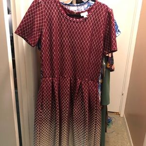 NWT Elegant Winter 2018 Amelia LuLaRoe